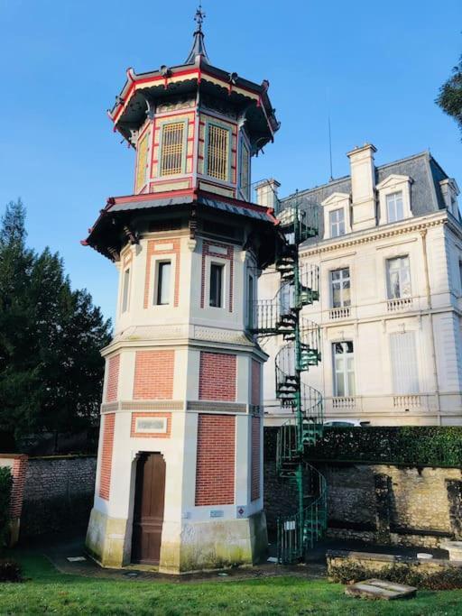 La Porte Aux Dames * Romorantin-Lanthenay